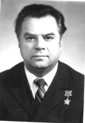 Свєчкарьов