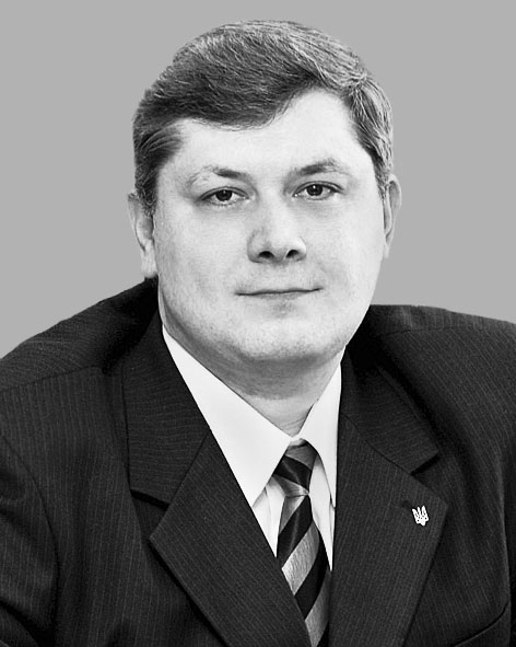 Миколайчук