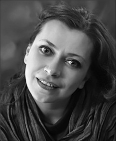 Орєшнікова