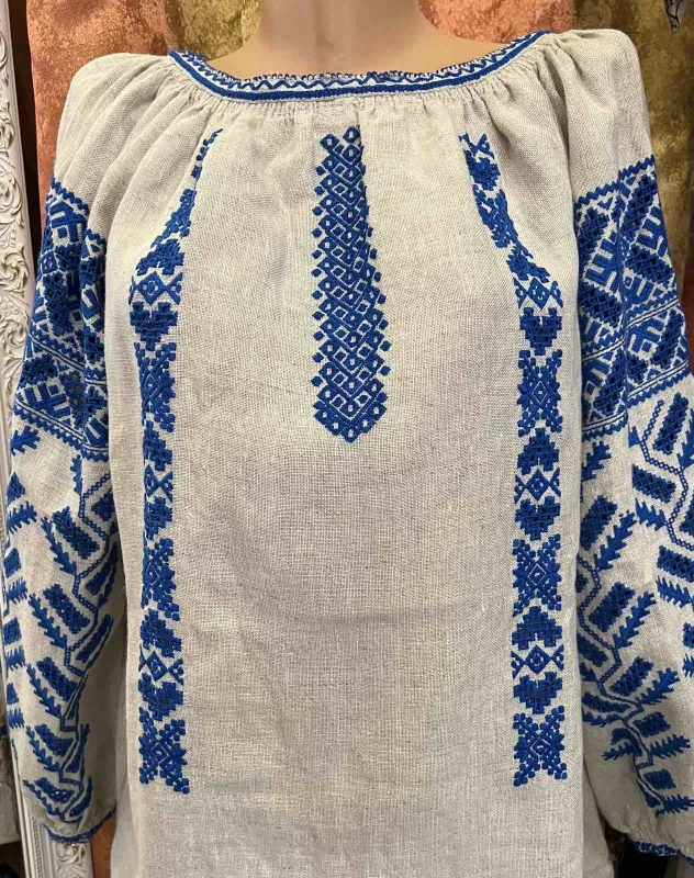 Н. Мороз. Жіноча сорочка «Гадяцька». 2021. Полотно коноплі-льон, техніки вирізування, лиштва