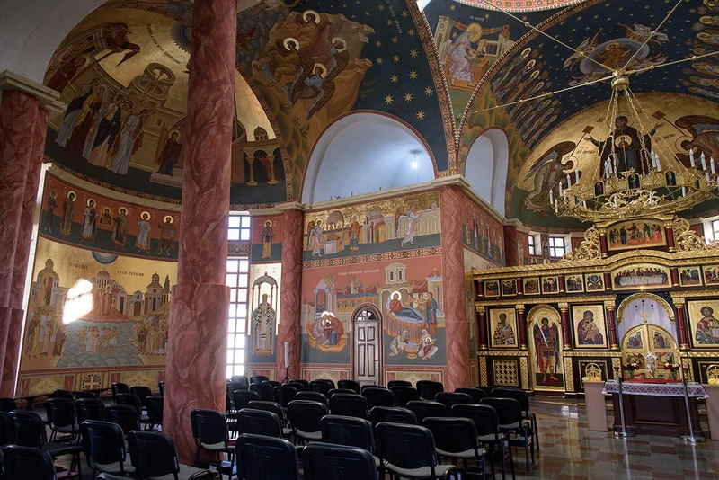 Ю. Мисько. Розпис у церкві Зіслання Святого Духа Львівської духовної семінарії Святого Духа. 2018—26 (співавт.). Селікатний живопис